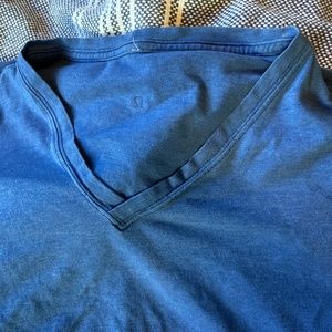 Lululemon men's v-neck shirt medium